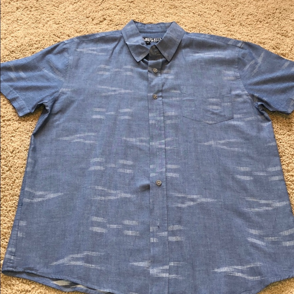 Men’s Distortion Button down M